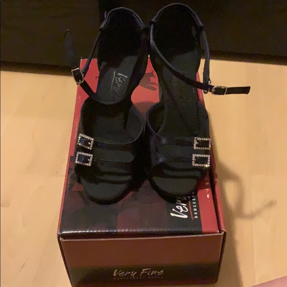 Very Fine Latin ballroom salsa dance shoes sz 5